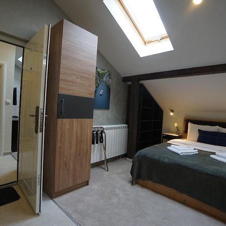 Urban Lodge Belgrado Esterno foto
